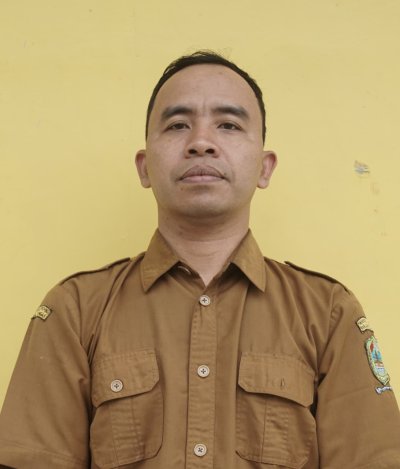 AKHMAD MUTOLIP, S.Pd.